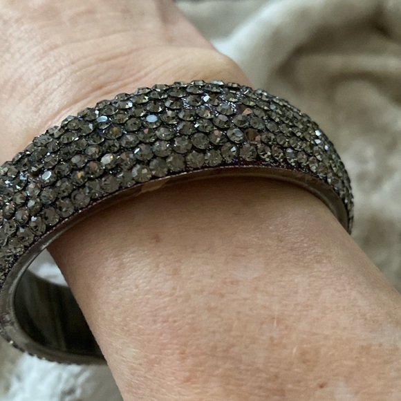 Swarovski Crystal bangle bracelet - Picture 4 of 5